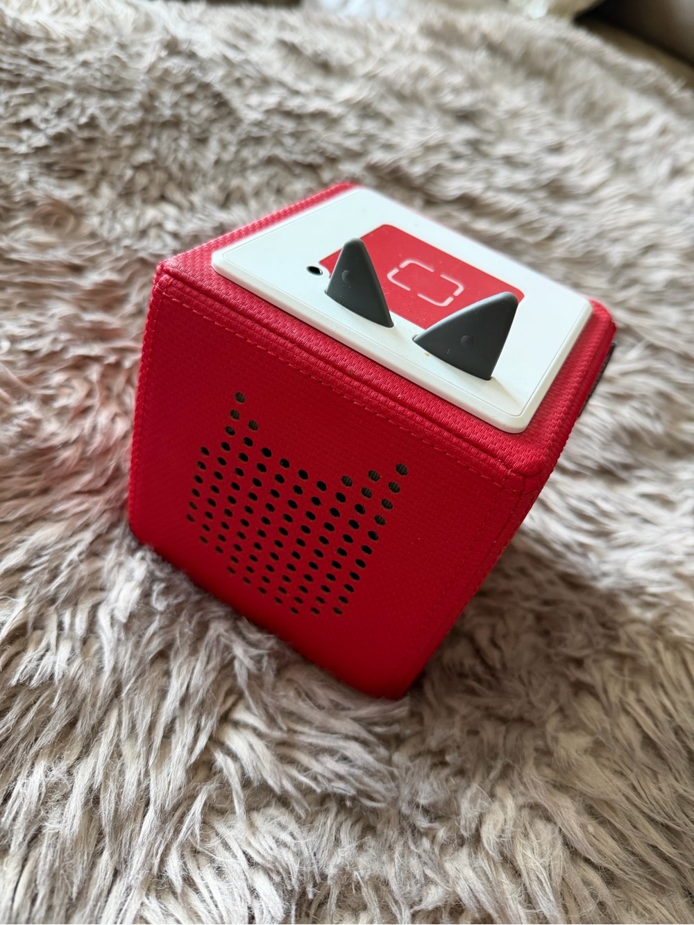 Red Portable Bluetooth Speaker Cube - Compact Wireless Audio